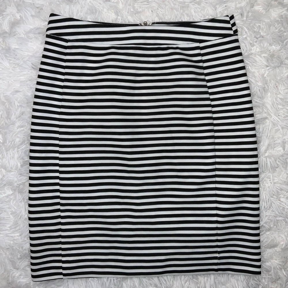 41 Hawthorn Women’s Striped Skirt